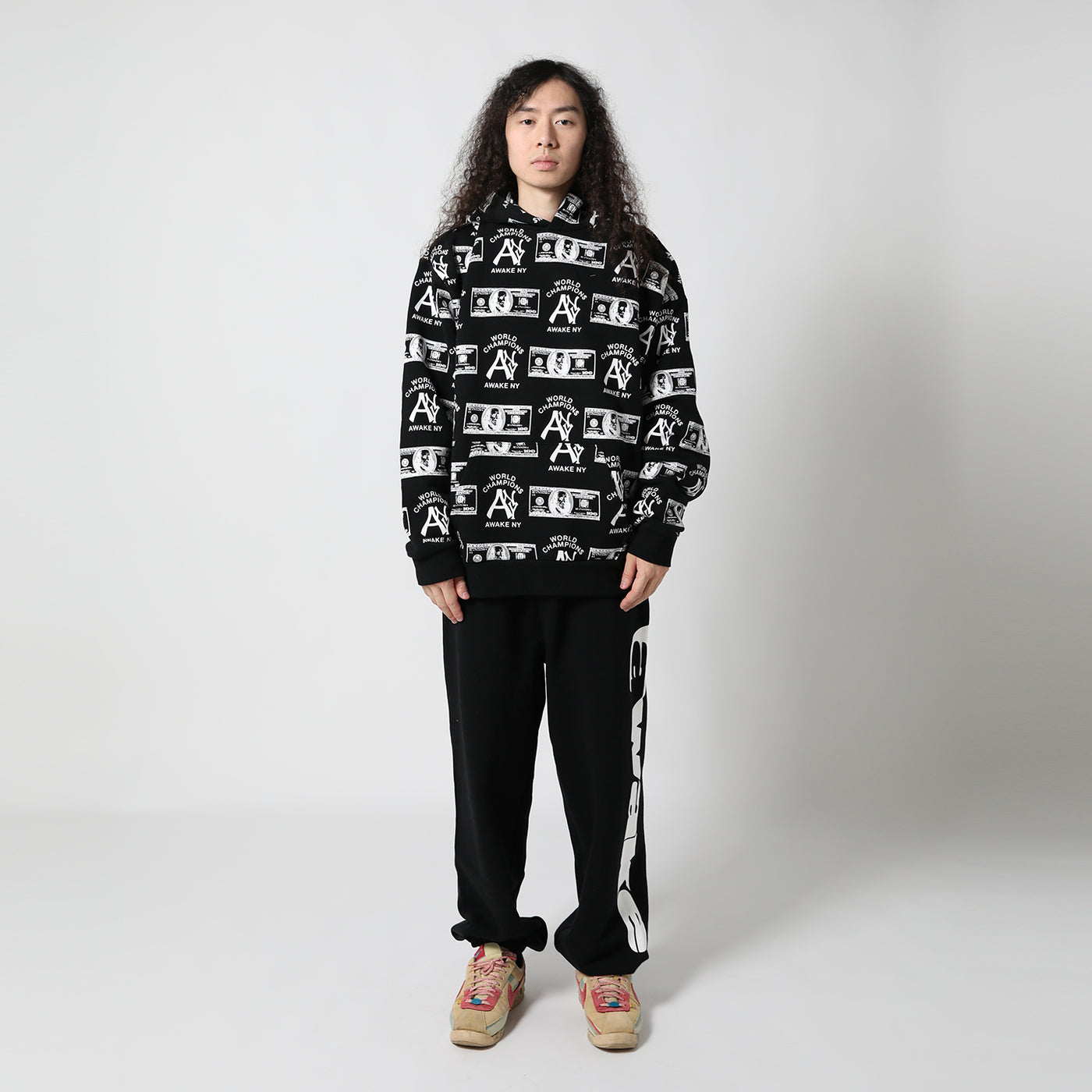 AWAKE NY(アウェイクニューヨーク)｜APPLE LOGO SWEATPANT(アップルロゴスウェットパンツ)｜【公式通販 UNION  TOKYO】｜ユニオントーキョー