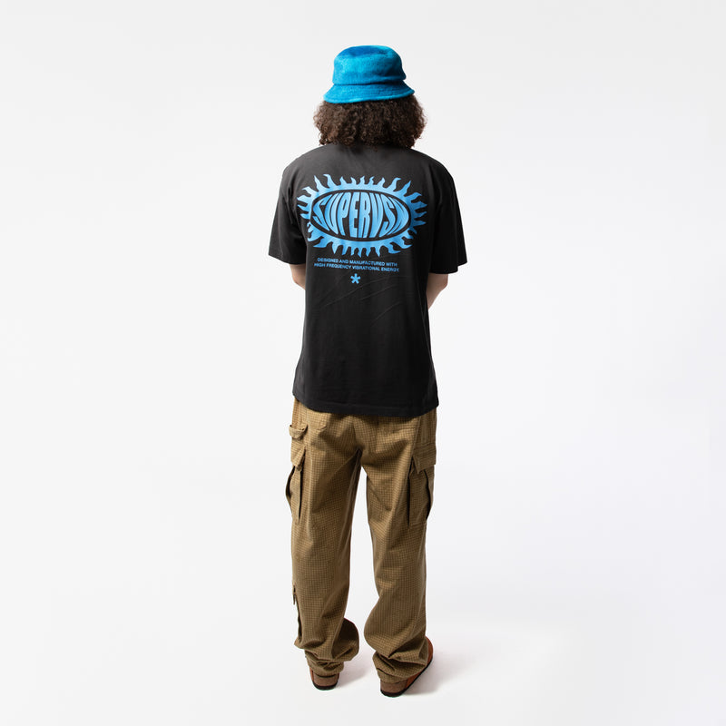 SUPERVSN STUDIOS(スーパーヴィジョンストゥディオス)｜FLAMED UP TEE(フレイムドアップティー)｜【公式通販 UNION TOKYO】｜ユニオントーキョー