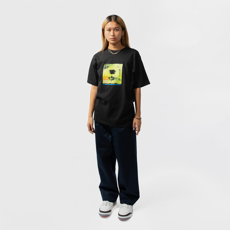 SUPERVSN STUDIOS(スーパーヴィジョンストゥディオス)｜Supervsn x Nas T-shirt(スーパヴィジョンナズティーシャツ)｜【公式通販 UNION TOKYO】｜ユニオントーキョー