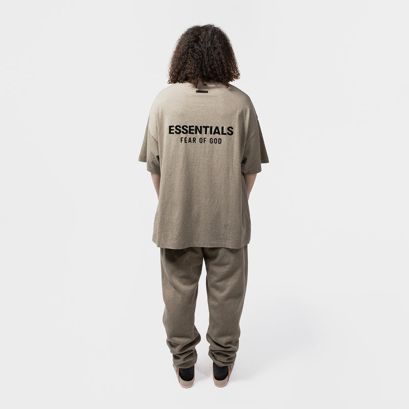 ESSENTIALS(エッセンシャルズ)｜FLEECE ESSENTIAL SWEATPANT(フリースエッセンシャルスウェットパンツ)｜【公式通販 UNION TOKYO】｜ユニオントーキョー