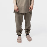 ESSENTIALS(エッセンシャルズ)｜FLEECE ESSENTIAL SWEATPANT(フリースエッセンシャルスウェットパンツ)｜【公式通販 UNION TOKYO】｜ユニオントーキョー