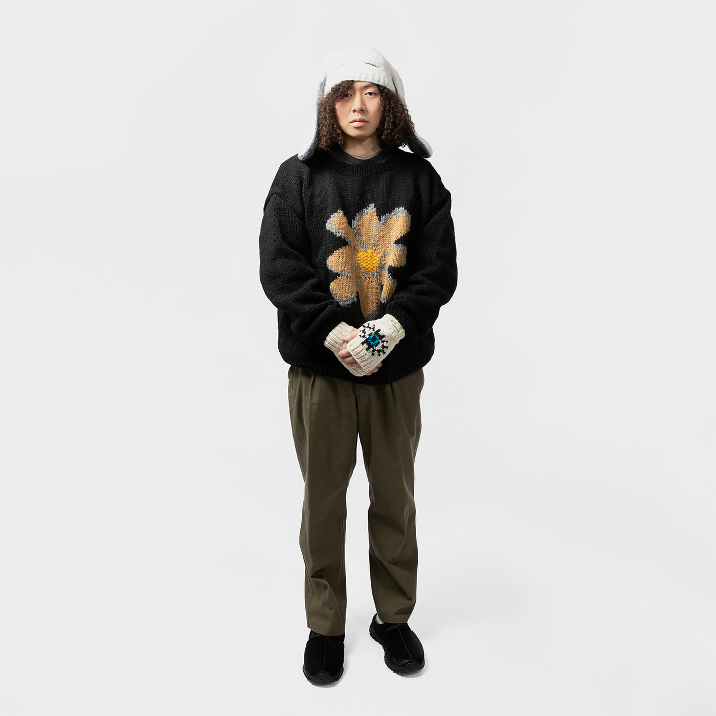 MacMahon Knitting Mills(マクマホン ニッティング ミルズ)｜Crew Neck Knit-Flower(クルーネックニット フラワー)｜【公式通販 UNION TOKYO】｜ユニオントーキョー