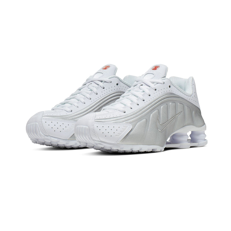 NIKE(ナイキ)｜Nike SHOX R4(ナイキショックスR4)｜【公式通販 UNION TOKYO】｜ユニオントーキョー