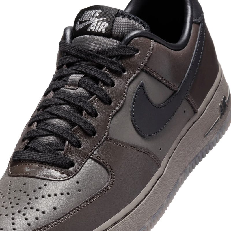 NIKE(ナイキ)｜AIR FORCE 1 LOW QS PARIS O(エアフォース1ロウQSパリスO)｜【公式通販 UNION TOKYO】｜ユニオントーキョー